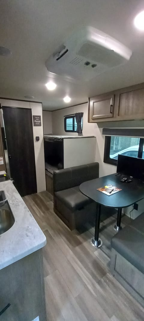 2023 Starcraft Autumn Ridge Towable trailer in San Antonio