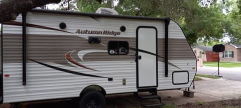 2023 Starcraft Autumn Ridge Towable trailer in San Antonio