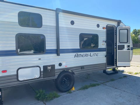 2021 Gulf Stream Ameri-Lite Super Lite Towable trailer in West Jordan