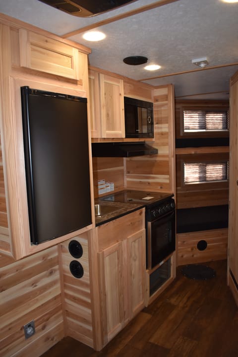 2024 Ice Castle Fish Houses RV Edition Towable trailer in Moorhead
