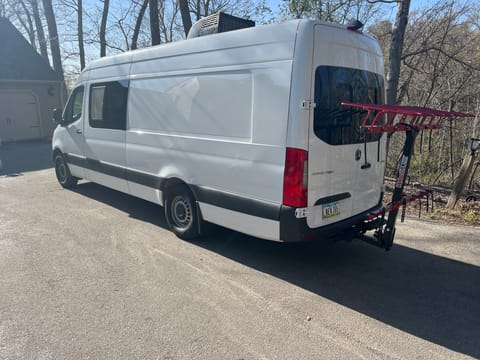 2022 Mercedes-Benz Sprinter RV Motorhome Campervan Campervan in Cedar Rapids