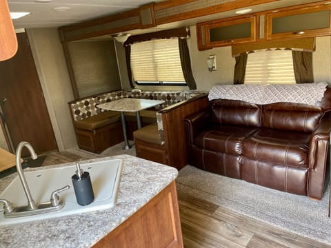 Wine country camping Towable trailer in Paso Robles