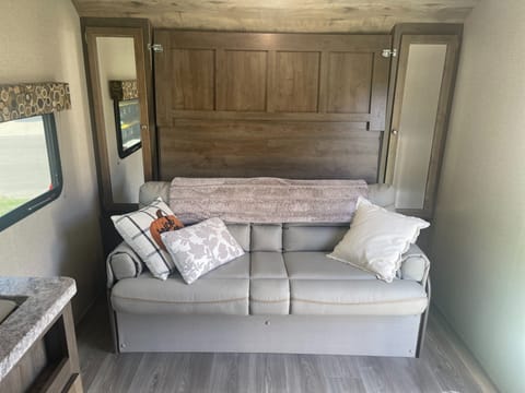 Couch that folds down to allow Murphy Bed to lay on-top