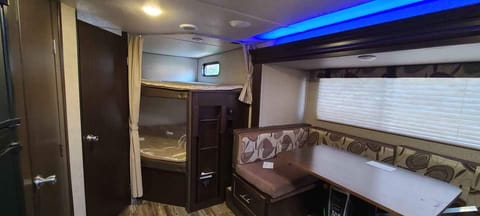 2017 Forest River Cherokees Bunk Trailer Sleeps up to 10 Towable trailer in Johnson Creek