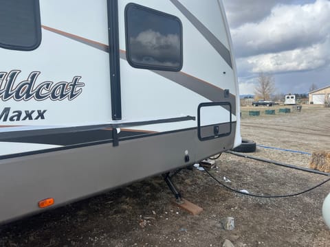 2019 Forest River Wildcat Party Rv loaded Towable trailer in Canyon Ferry Lake