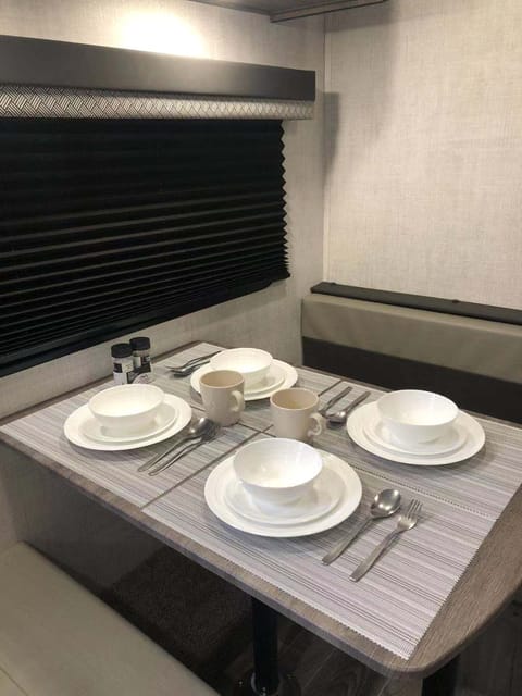 2023 Grand River 25BH Towable trailer in Niagara Falls