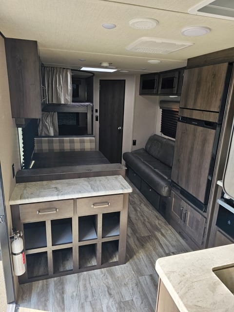 Amanda's kid friendly RV Towable trailer in Bakersfield