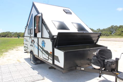 2017 Palomino Real Lite Real-Lite Towable trailer in Largo