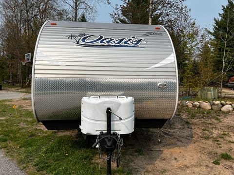 The Oasis Towable trailer in Pellston