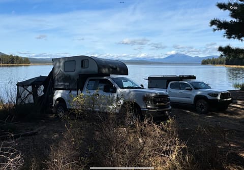 F250 4x4 with Soaring Eagle camper. sleep up to 3 Drivable vehicle in San Lorenzo