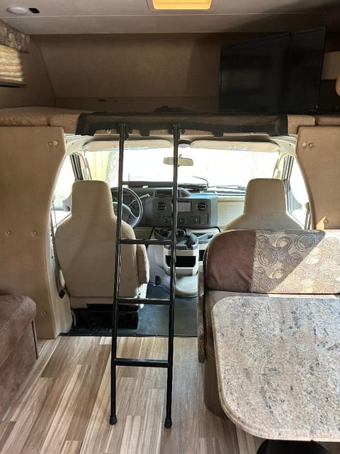 2017 Forest River Coachmen Freelander Veículo dirigível in Stillwater