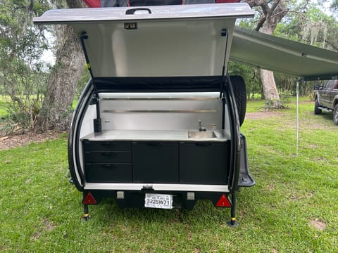 Mason’s clubhouse 2022 Hero Ranger with TENT Towable trailer in Alvin