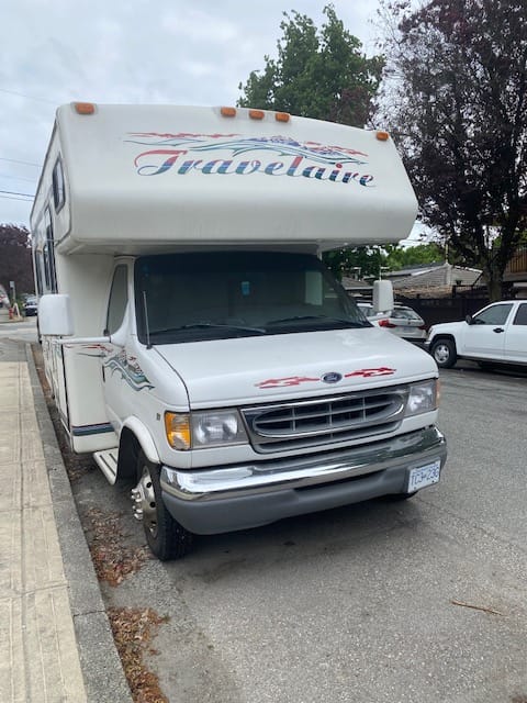 1998 Ford "Jessie" Triton V10 Travelaire Drivable vehicle in Vancouver