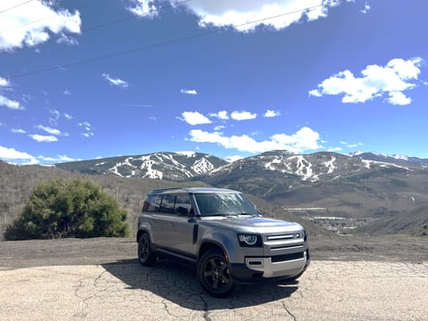 Land Rover Defender 4x4 SUV Rental Denver, Vail Eagle Airport, Aspen CO RV in Avon