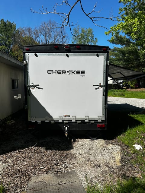 2020 Forest River Cherokee 294rr Toyhauler Tráiler remolcable in Orillia