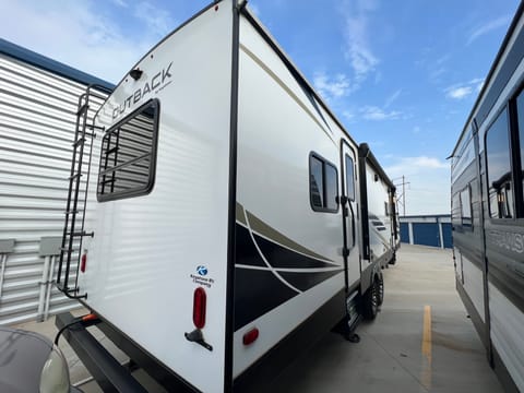 2021 Keystone Outback 324CG Towable trailer in Everett