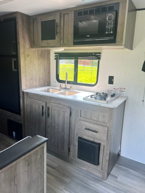 2022 Heartland RVs Pioneer BH170 Towable trailer in Arundel