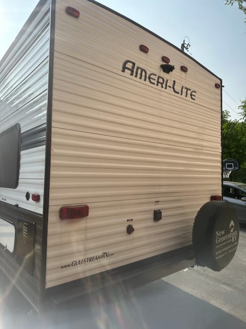 2022 Gulf Stream Ameri-Lite Tráiler remolcable in Powers Lake