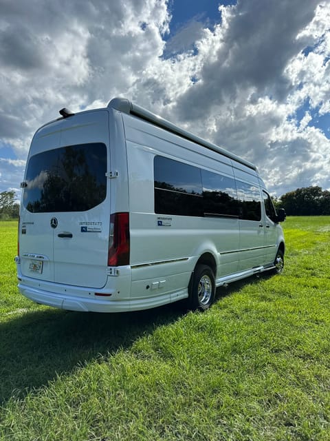 2023 Mercedes Sprinter  24GL e Tommy Bahama Edition 4X4 Drivable vehicle in Pembroke Pines
