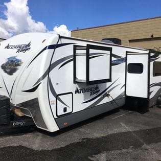 2016 Outdoors RV Timber Ridge 280 RKS Towable trailer in Kennewick