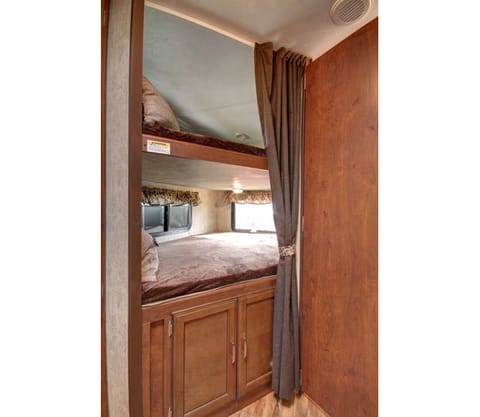 Keystone Passport Bunkhouse - Home away from Home Towable trailer in Kernville
