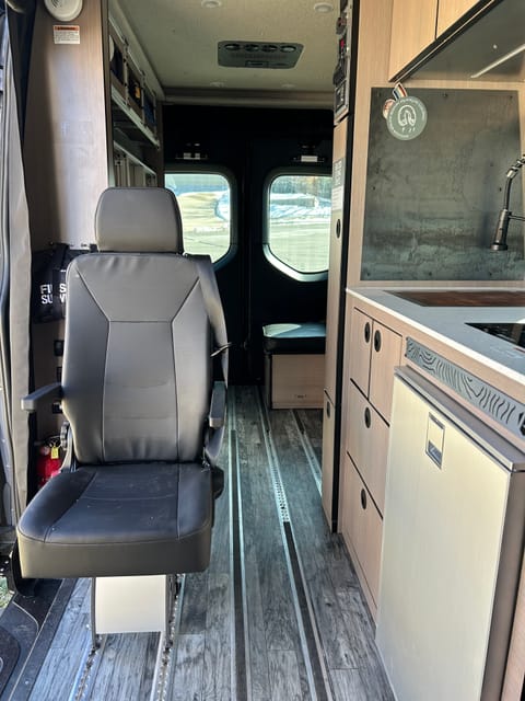 Mercedes Sprinter 4x4 Class B (2022  Antero Adventure Mot Drivable vehicle in Highlands Ranch