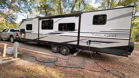 Easy Come, Easy Go RV | 2 Miles From F1, COTA & Close to Downtown Remorque tractable in Austin