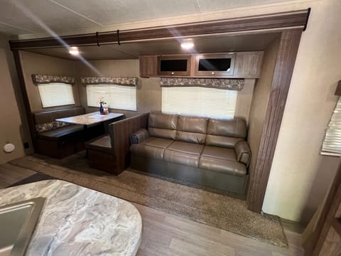 2018 Coleman XL Bunk Towable trailer in Kernville