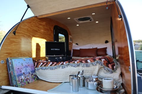 2023 Gallivant Wagon Towable trailer in Ventura