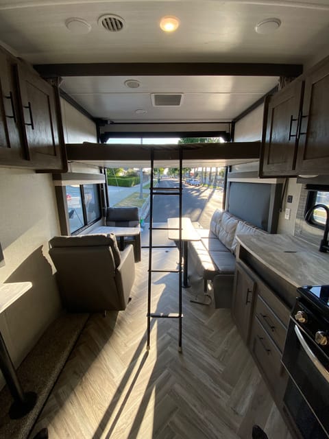 2021 Forest River Salem Cruise Lite Towable trailer in Chino