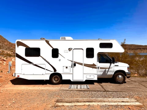 The PERFECT family RV! Véhicule routier in Washington