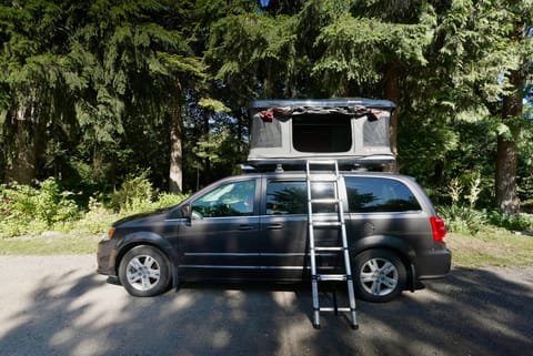 Caravan Adventurer Campervan in Richmond