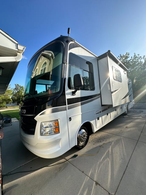 2019 Jayco Alante Drivable vehicle in South Jordan