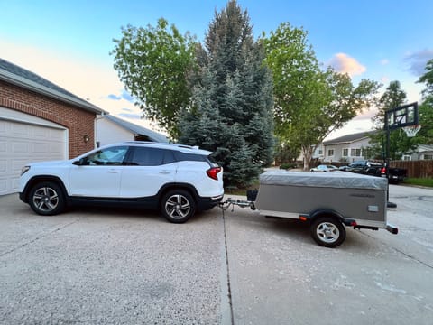 Easy Breezy, lightweight and pet-friendly tent camper for your adventures! Towable trailer in Littleton