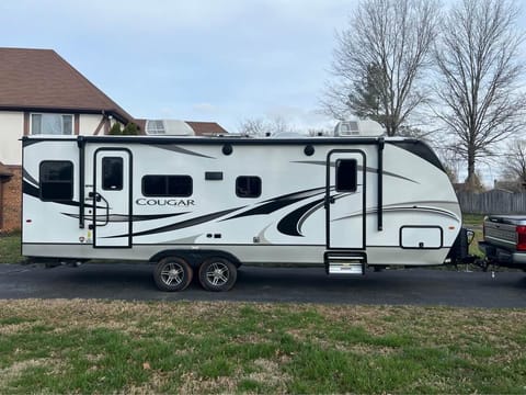 2022 Keystone RV Cougar Towable trailer in Grove City