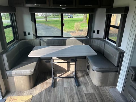 2022 Keystone RV Cougar Towable trailer in Grove City