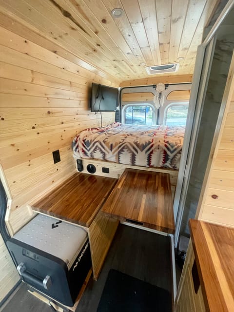 Woody the Adventure Van / 2019 Dodge Ram 1500 Campervan in Colorado Springs