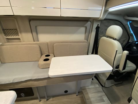 2023 Thor Rize Class B Drivable vehicle in Oakland