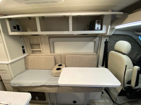 2023 Thor Rize Class B Drivable vehicle in Oakland