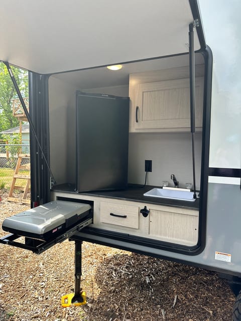 2022 Coachmen Apex Nano Towable trailer in Portland