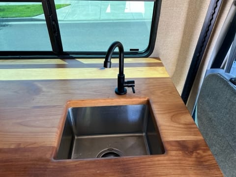 2015 Ford Transit (Cozy Cabin) Campervan in Salem