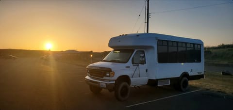 "Canyon" 4x4 Shuttle Conversion Campervan in Burien