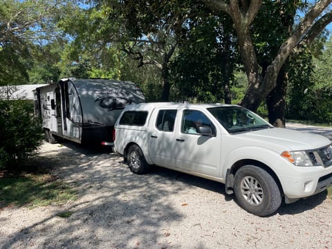 2022 Forest River Cherokee Cherokee Black Label Towable trailer in Lutz