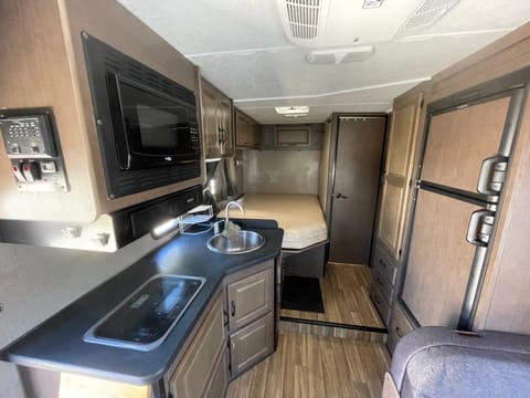 Hillda - 2018 Thor Majestic Véhicule routier in Imperial Beach