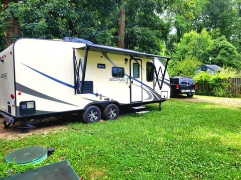 Glamping Prince Frederick Towable trailer in Greenville