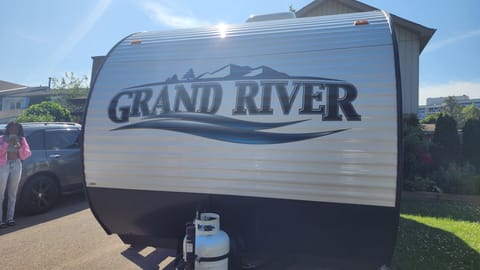 Brand New 2022 Grand River 22MB Towable trailer in Brampton