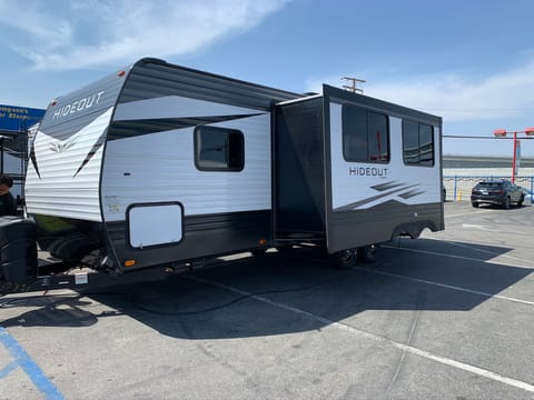 2021 Keystone RV Hideout Towable trailer in Rialto