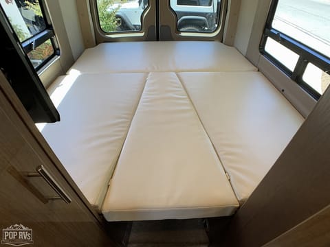 Taste of Van Life! - Sprinter - Overnight Parking Included! -Enjoy Beaches! Drivable vehicle in Kahului
