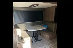 Jarrett's Imagine 2400 Bunk House Family Trailer Towable trailer in Chilliwack