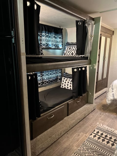 One of our favorite features, bunkbeds! 